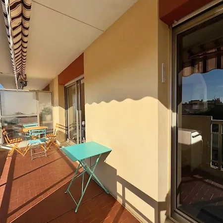 Apartman T3 Piscine, Parking, Proche Des Plages