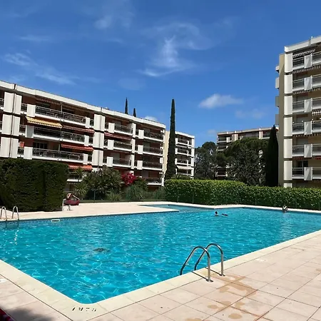 T3 Piscine, Parking, Proche Des Plages Apartamento